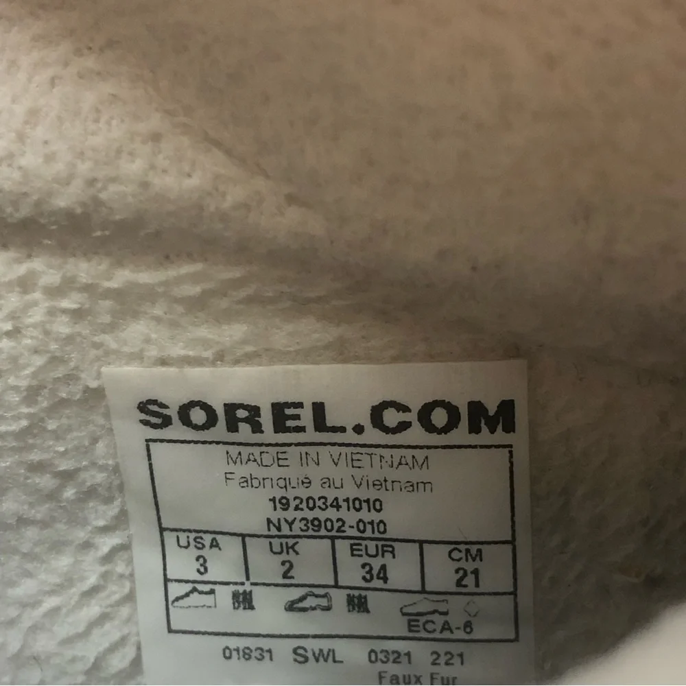 🔥SOREL sz3 kids unisex waterproof fur lined Whitney boots PriceFirm